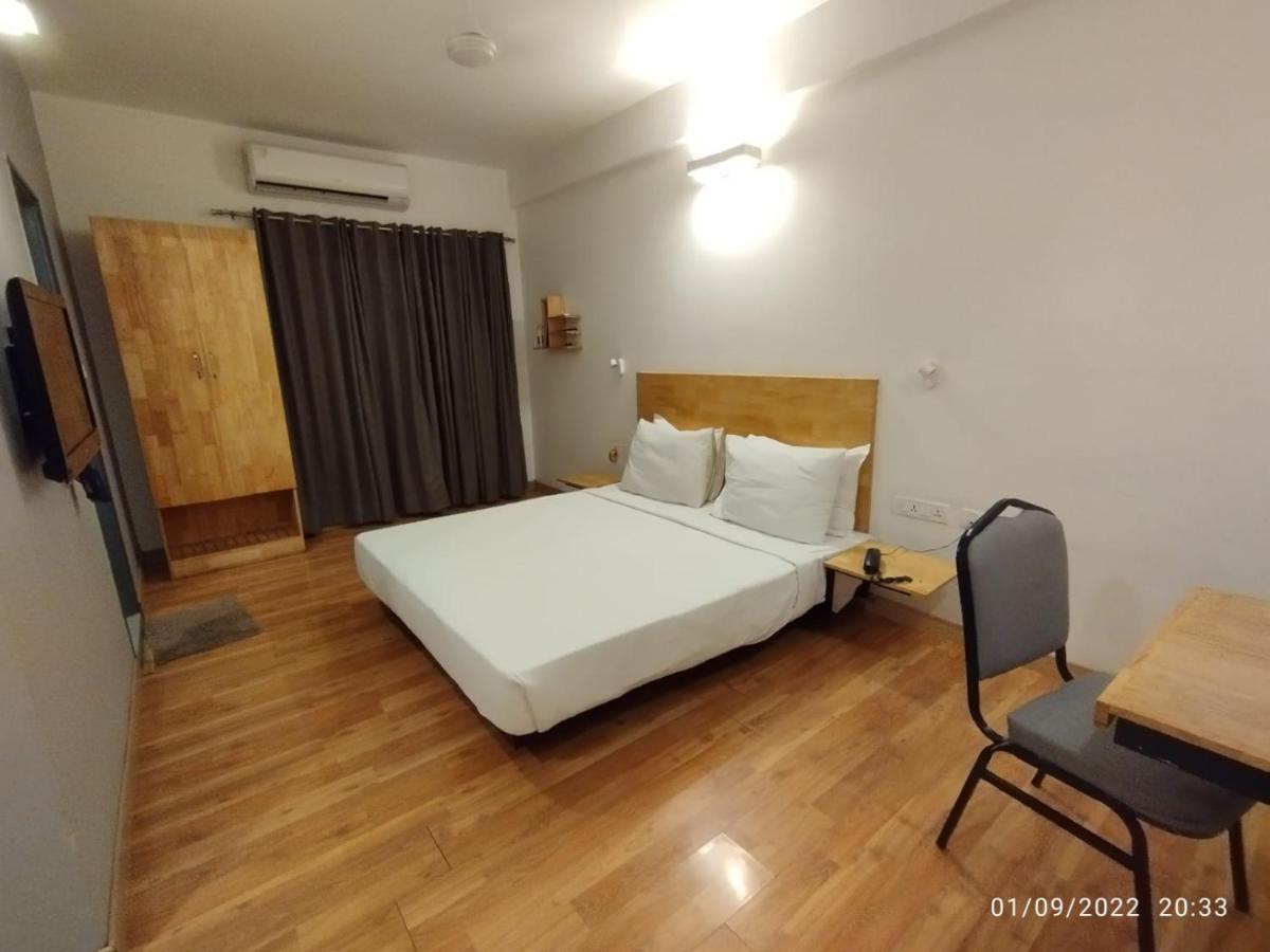 Upar Hotels Indiranagar بنغالور المظهر الخارجي الصورة