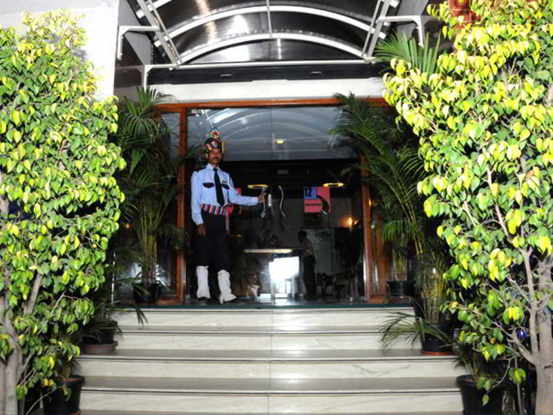Upar Hotels Indiranagar بنغالور المظهر الخارجي الصورة