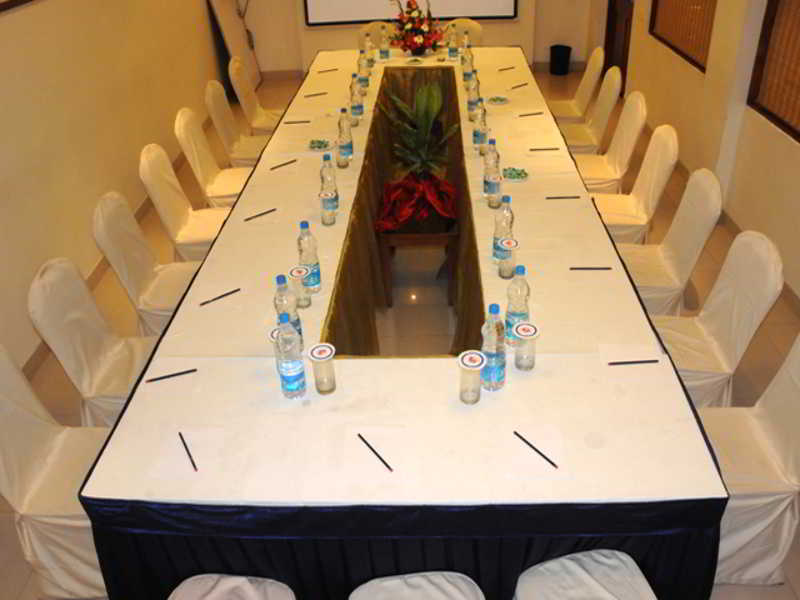 Upar Hotels Indiranagar بنغالور المظهر الخارجي الصورة